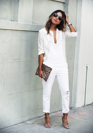 Overalls with Heeled Sandals Outfits: 