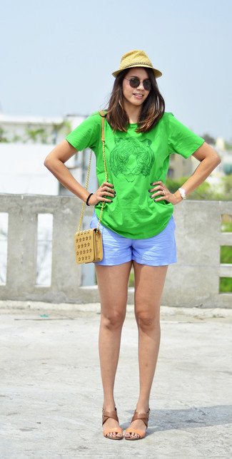 Green Crew-neck T-shirt Outfits For Women: 