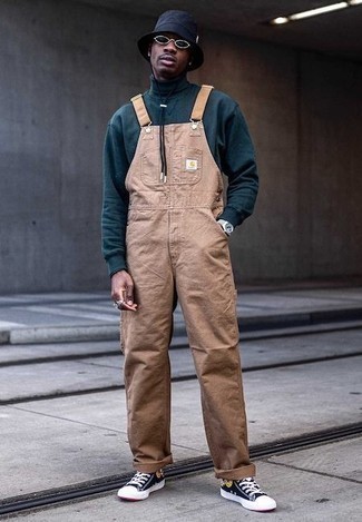 Beige Overalls Outfits For Men: 