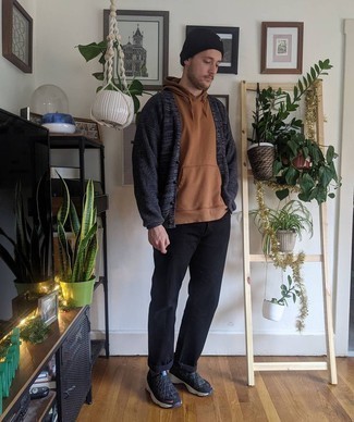 Black Beanie Outfits For Men: If you're in search of an urban and at the same time dapper getup, wear a brown hoodie with a black beanie. Got bored with this look? Invite a pair of black and white athletic shoes to spice things up.