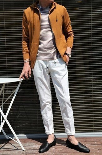 Brown Horizontal Striped Crew-neck T-shirt Outfits For Men: For a laid-back outfit, dress in a brown horizontal striped crew-neck t-shirt and white chinos — these pieces work beautifully together. Black leather loafers are an easy way to punch up this look.