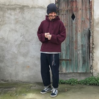 Burgundy Hoodie Outfits For Men: For an off-duty outfit, pair a burgundy hoodie with black jeans — these items play nicely together. If you're wondering how to finish off, a pair of navy and white canvas low top sneakers is a winning option.