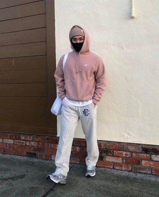 Grey Sweatpants with Pink Sweater Outfits For Men (2 ideas