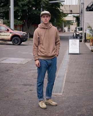 Beige Baseball Cap Outfits For Men: To assemble a relaxed look with a city style finish, wear a tan hoodie with a beige baseball cap. And if you wish to easily lift up your ensemble with one item, add beige suede desert boots to the mix.