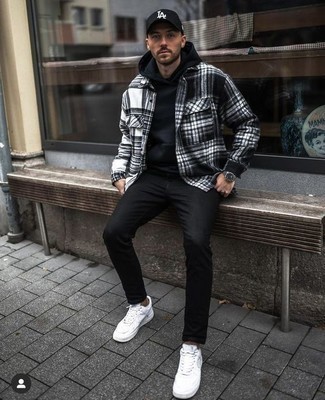 White Plaid Long Sleeve Shirt Outfits For Men: A white plaid long sleeve shirt and black skinny jeans are amazing menswear essentials that will integrate well within your day-to-day casual lineup. Why not complement this ensemble with a pair of white leather low top sneakers for a touch of refinement?
