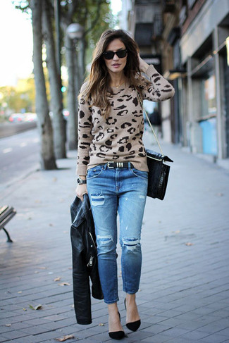 Beige Leopard Crew-neck Sweater Outfits For Women: 