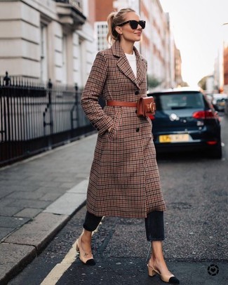 Brown Plaid Coat Outfits For Women: 