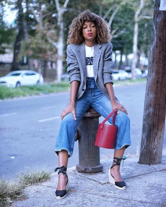 Red Leather Bucket Bag Outfits: 