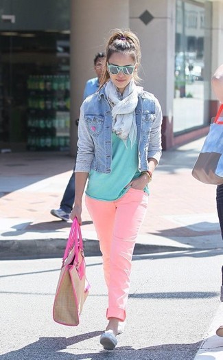 Jessica Alba wearing White Leather Loafers, Pink Jeans, Mint Crew-neck T-shirt, Light Blue Denim Jacket