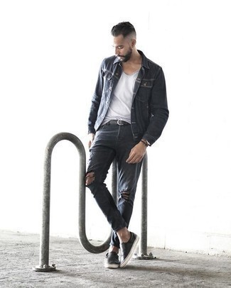 Black Slip-on Sneakers with Denim Jacket Outfits For Men: 