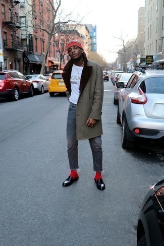Red Print Beanie Outfits For Men: 