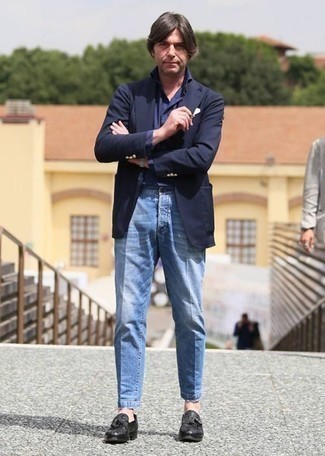 Navy Blazer with Tassel Loafers Outfits: 