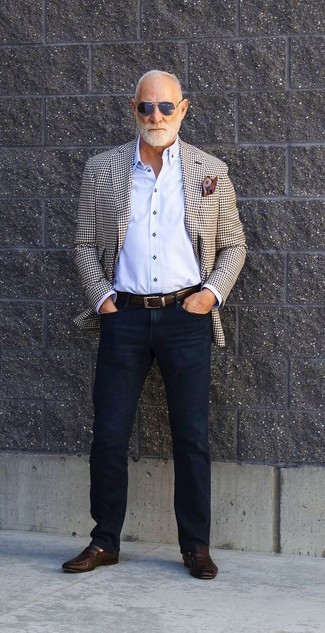 Navy Jeans with Blazer Outfits For Men After 60: 