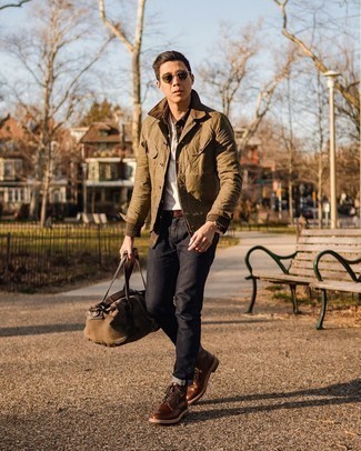 Brown Canvas Duffle Bag Outfits For Men: 