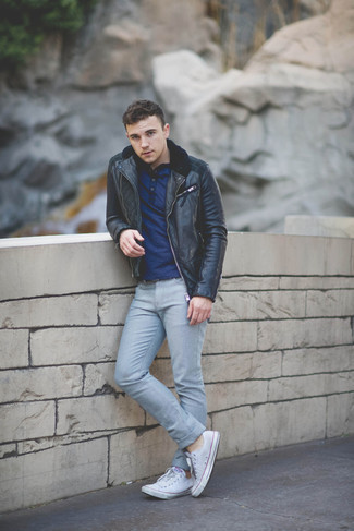 Grey Jeans with Henley Shirt Outfits For Men: 