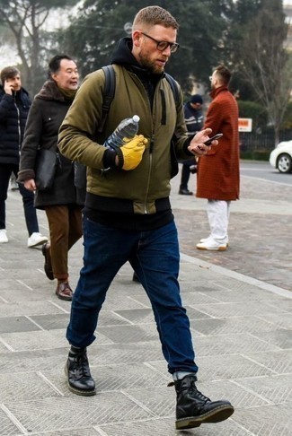 Mustard Leather Gloves Outfits For Men: 