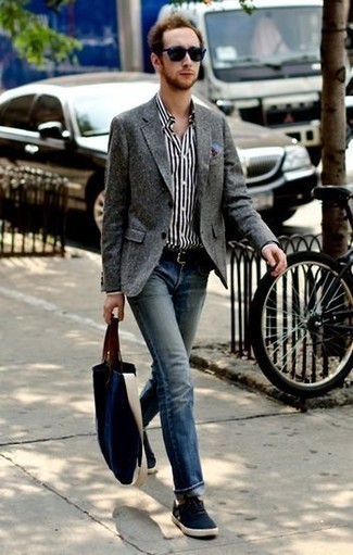 Blue Jeans with Grey Wool Blazer Outfits For Men: 