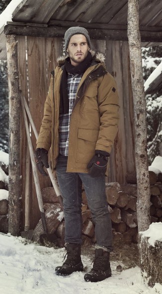 Black Snow Boots Outfits For Men: 