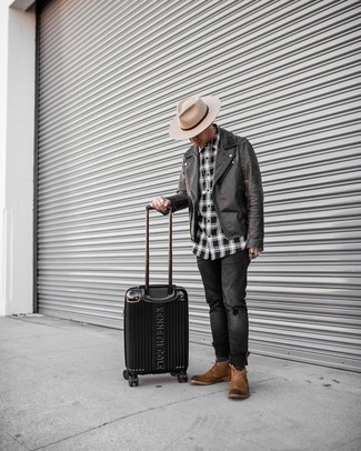 Black Suitcase Relaxed Outfits For Men: 