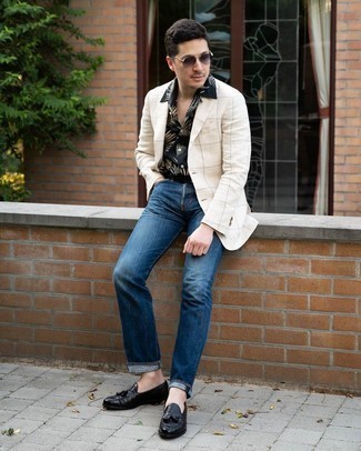 Beige Plaid Blazer Outfits For Men: 