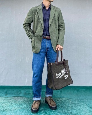 Dark Brown Print Tote Bag Outfits For Men: 