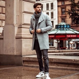 Grey Knit Wool Turtleneck Outfits For Men: 