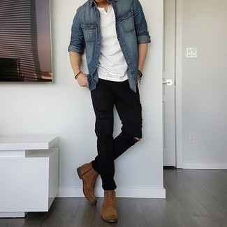 Black Pants with Brown Shoes Relaxed Outfits For Men: 