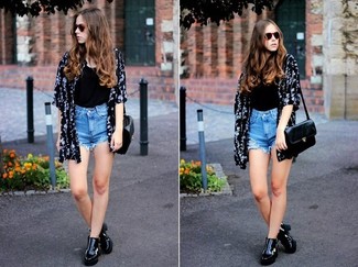 Black and White Floral Kimono Outfits: For a casual look, go for a black and white floral kimono and light blue denim shorts — these two items work pretty good together. Feeling adventerous today? Change up this outfit by finishing off with black leather ankle boots.