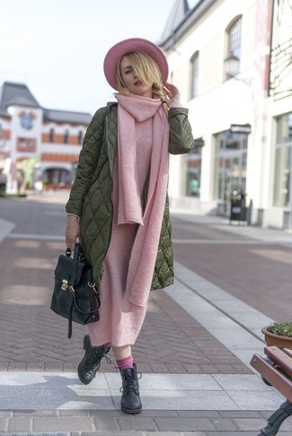 Pink Scarf Outfits For Women: 