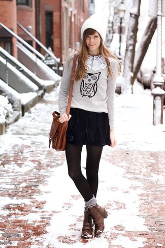 Charcoal Crew-neck Sweater Outfits For Women: 