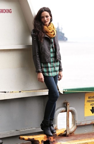 Mustard Scarf Outfits For Women: 