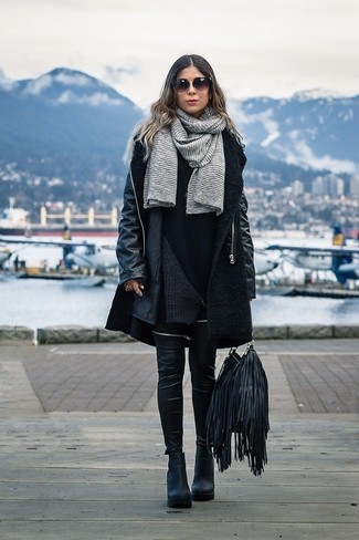 Black Fringe Leather Tote Bag Outfits: 