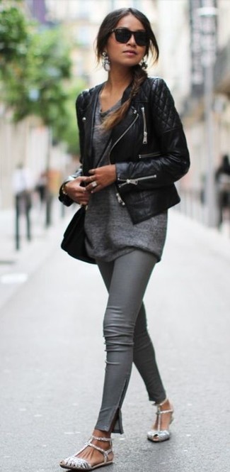 Charcoal Tunic Outfits: 