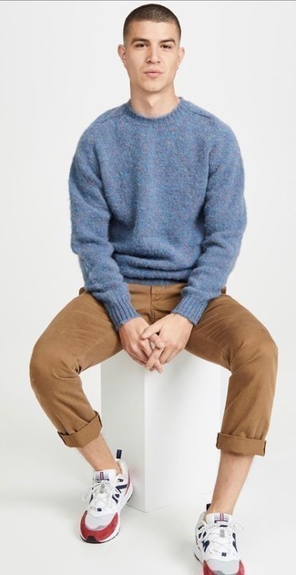 What to wear with light blue sweater