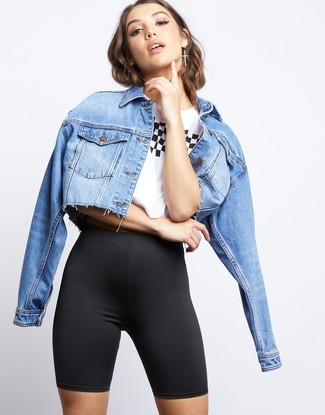 Light Blue Denim Jacket Outfits For Women: A light blue denim jacket and black bike shorts are a nice combo to add to your day-to-day casual lineup.