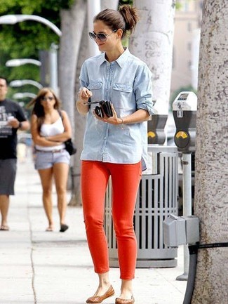 Katie Holmes wearing Light Blue Denim Shirt, Red Skinny Jeans, Brown Leather Ballerina Shoes, Grey Sunglasses