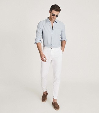 Aquamarine Long Sleeve Shirt Outfits For Men: If you don't like trying too hard getups, go for an aquamarine long sleeve shirt and white chinos. Tap into some Ryan Gosling dapperness and complete your outfit with brown suede loafers.