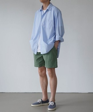 Navy and White Canvas Low Top Sneakers Outfits For Men: For an outfit that's extremely easy but can be modified in many different ways, make a light blue long sleeve shirt and olive shorts your outfit choice. Grab a pair of navy and white canvas low top sneakers and the whole look will come together.