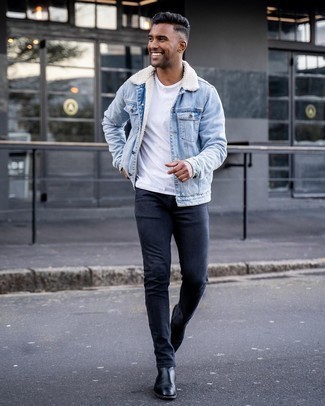 Navy Skinny Jeans Cold Weather Outfits For Men: Perfect the casual and cool ensemble by wearing a light blue denim shearling jacket and navy skinny jeans. To bring a bit of fanciness to this look, add black leather chelsea boots to the equation.