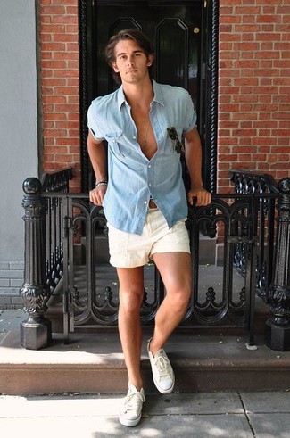 Beige Shorts with Light Blue Chambray Short Sleeve Shirt Outfits For Men (2  ideas & outfits)