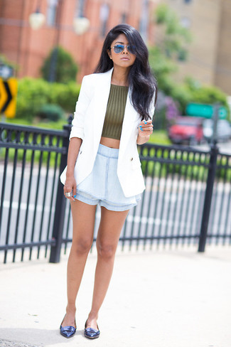 Olive Cropped Top Outfits: 
