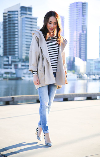 Women's White and Black Horizontal Striped Leather Pumps, Light Blue Ripped Skinny Jeans, White and Black Horizontal Striped Long Sleeve T-shirt, Beige Anorak