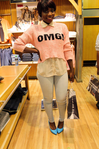 Pink Cropped Sweater Outfits: 