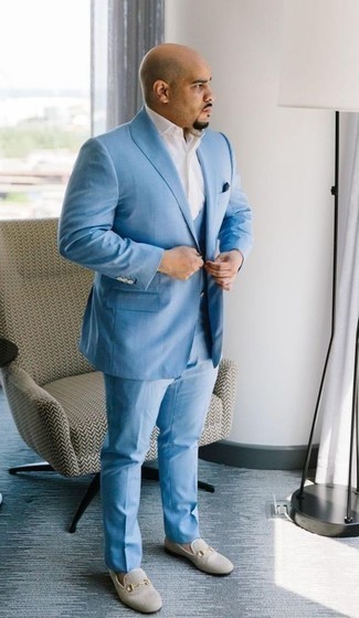 Aquamarine Suit Outfits: Make an aquamarine suit and a white dress shirt your outfit choice for outrageously dapper attire. Send this ensemble down a more laid-back path by finishing with a pair of beige suede loafers.