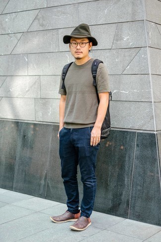 Men's Black Canvas Backpack, Dark Brown Leather Loafers, Navy Chinos, Grey Knit Crew-neck T-shirt