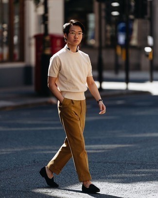 Tobacco Chinos Outfits: 