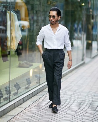 Charcoal Dress Pants with Loafers Outfits For Men: 