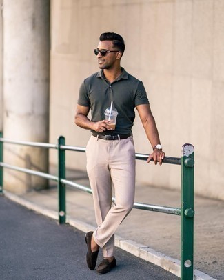 Beige Dress Pants Outfits For Men: 