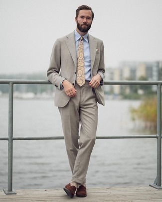Beige Paisley Tie Warm Weather Outfits For Men: 