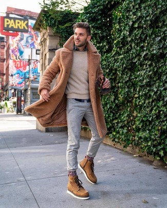 Tan Fur Coat Outfits For Men: 